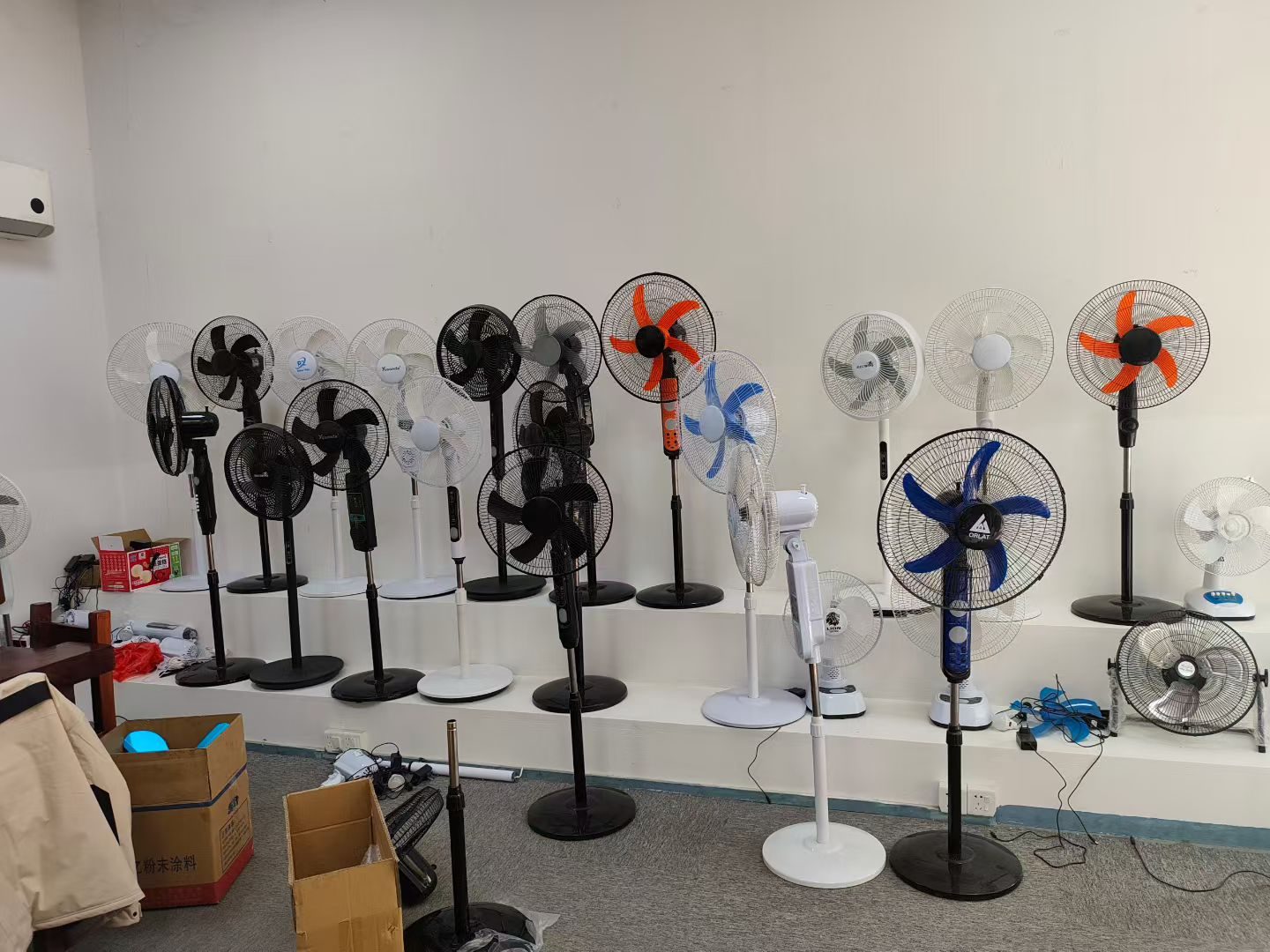 SolarBuyHub showroom and supply chain